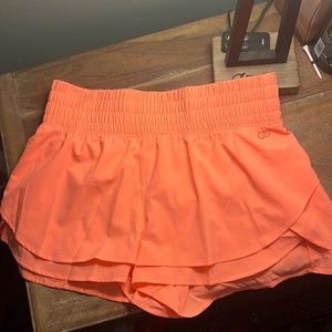 Step up high rise performance short 3 inch inseam